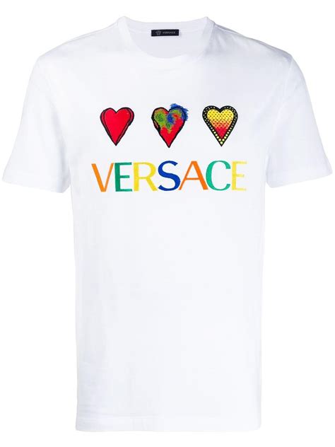 camiseta versace corazones|farfetch versace.